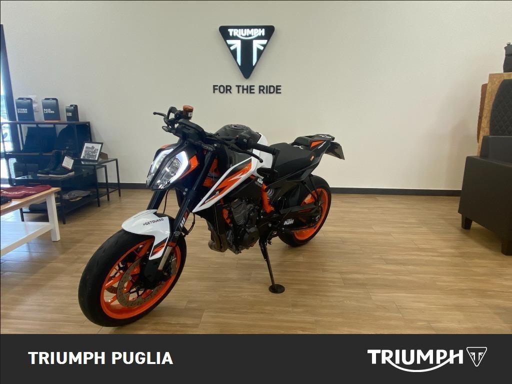 KTM 890 Duke R