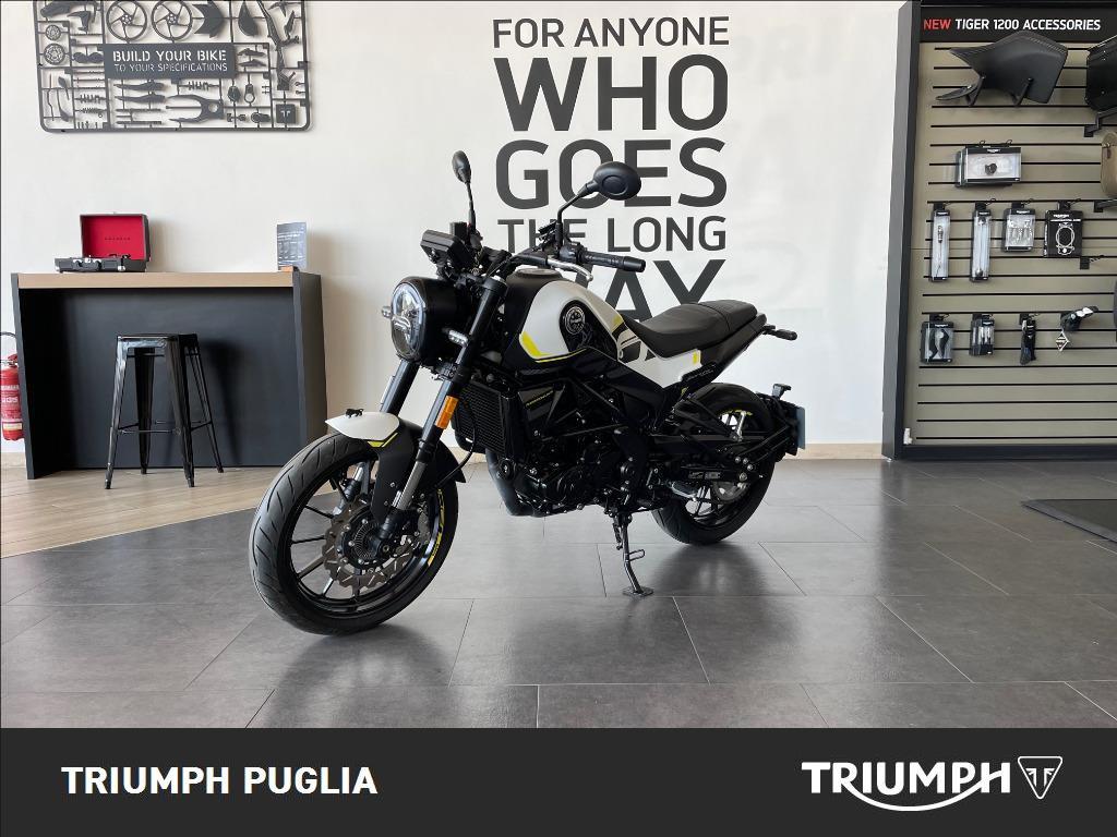BENELLI Leoncino 250 E4