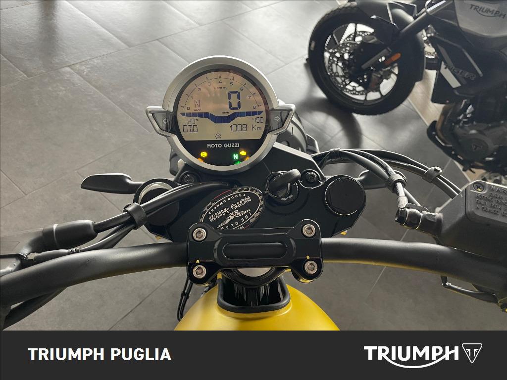 MOTO GUZZI V7 850 Stone Abs