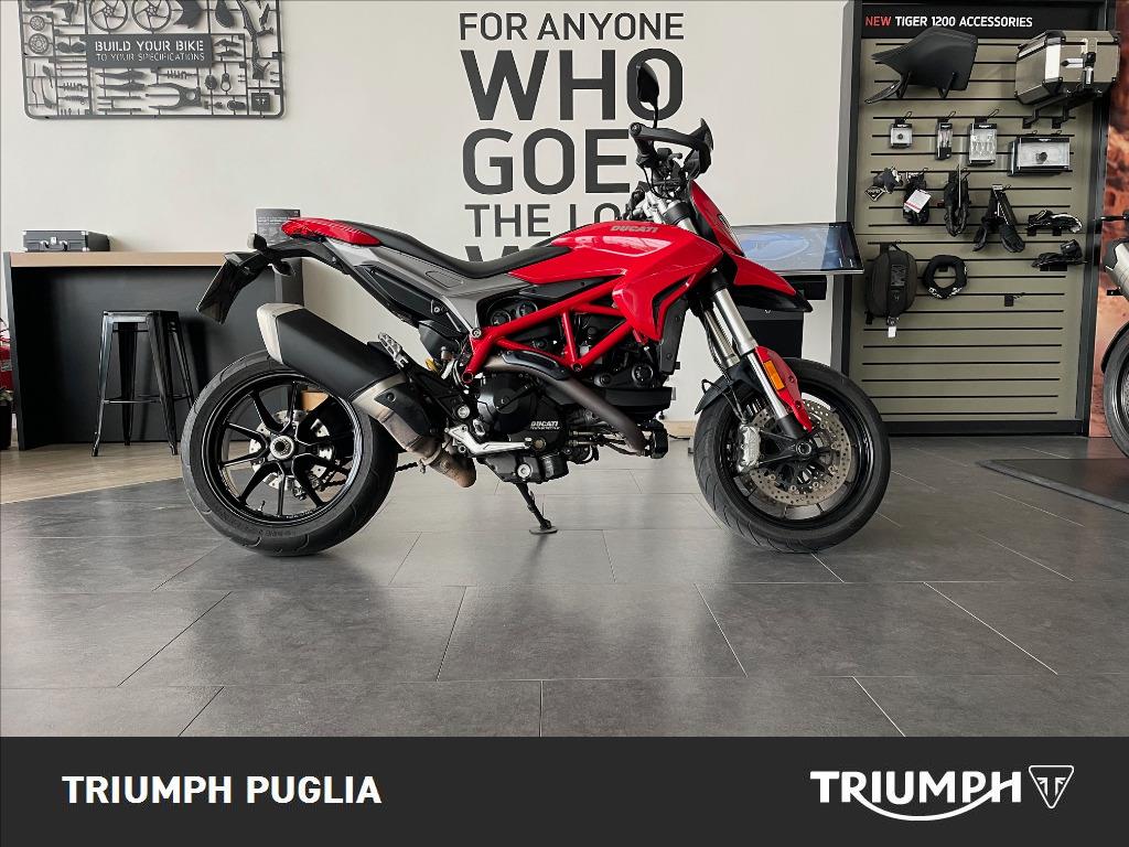 DUCATI Hypermotard 939 Red