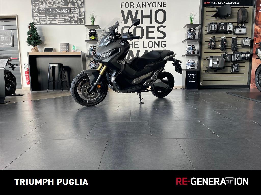 HONDA X-ADV 750 DCT Abs