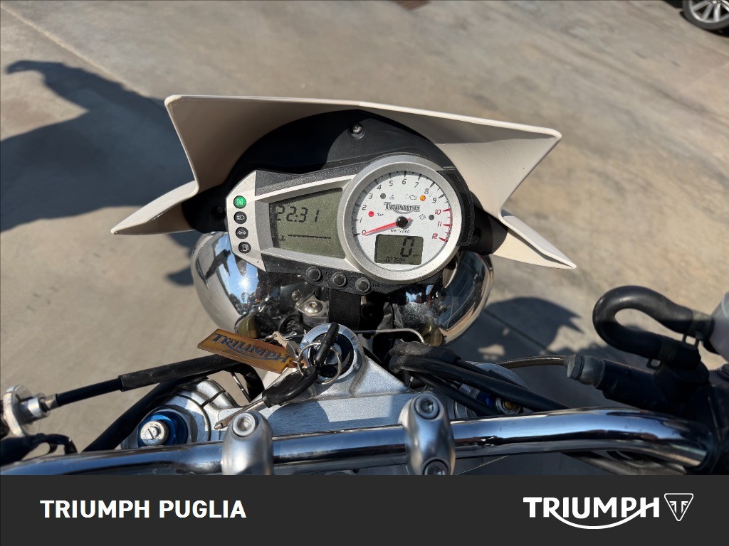TRIUMPH Speed Triple 1050 