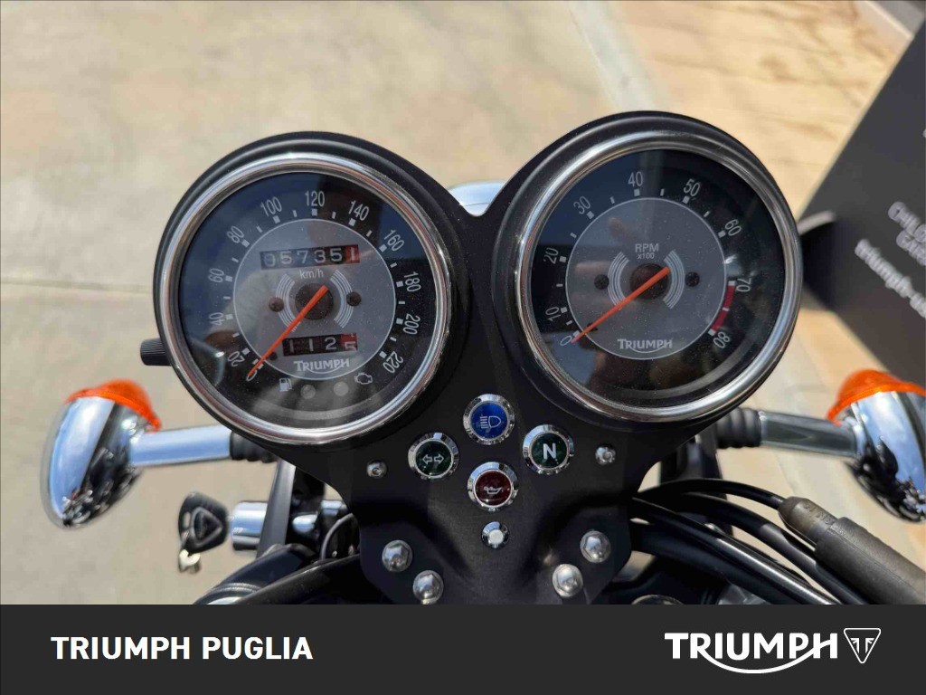 TRIUMPH Bonneville 865 SE