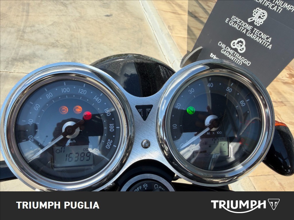 TRIUMPH Bonneville 1200 T120 Black Abs